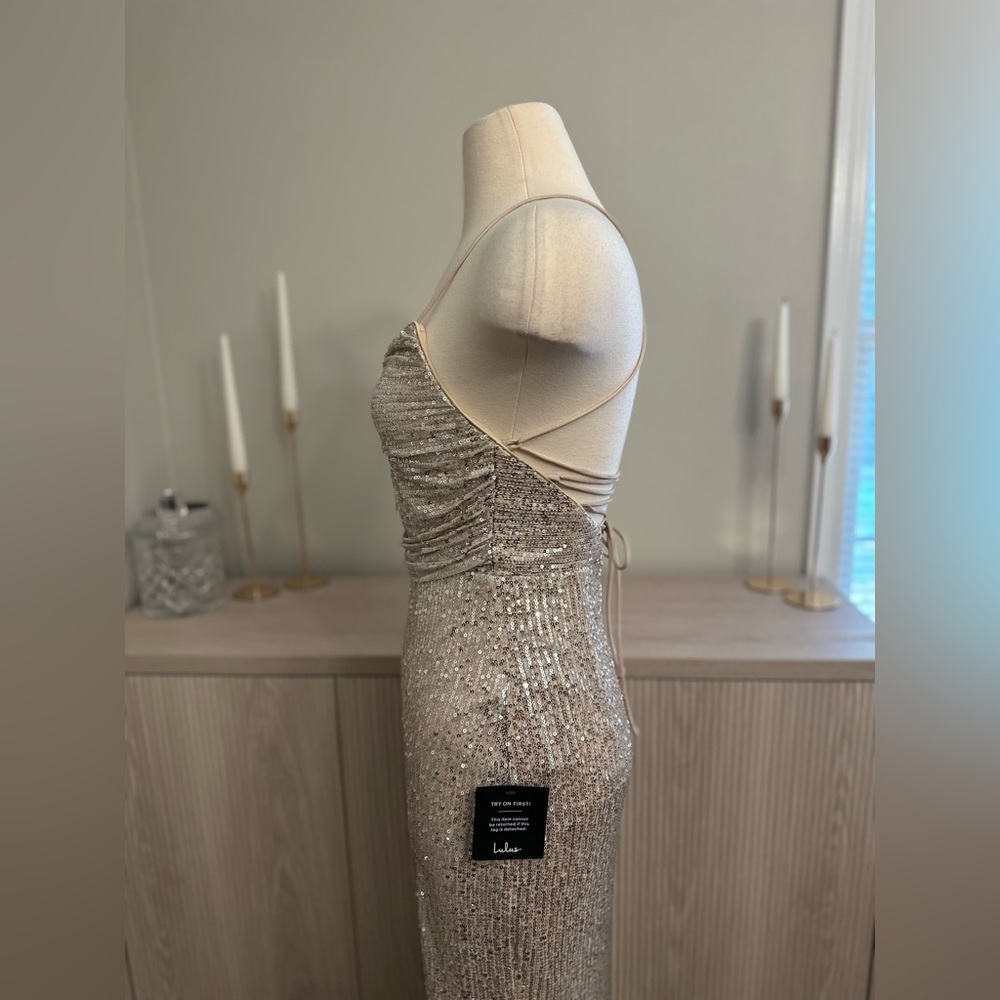 NWT Lulu’s Champagne Dress - Picture 7 of 8